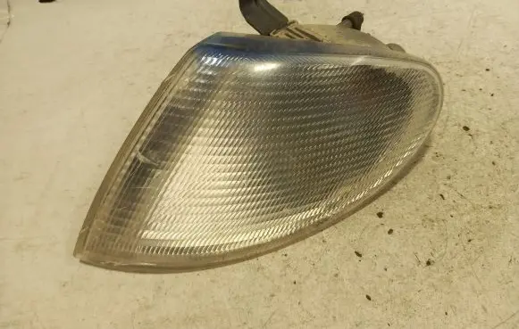 Front indicator light