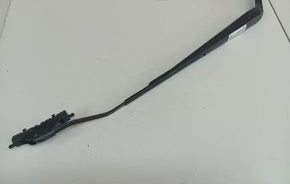 Toyota Corolla E120 E130 Front wiper blade arm 8521102110B