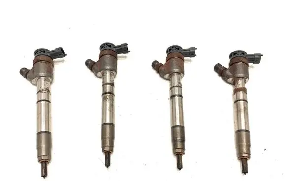 Hyundai i30 Fuel injectors set 33800-2A610