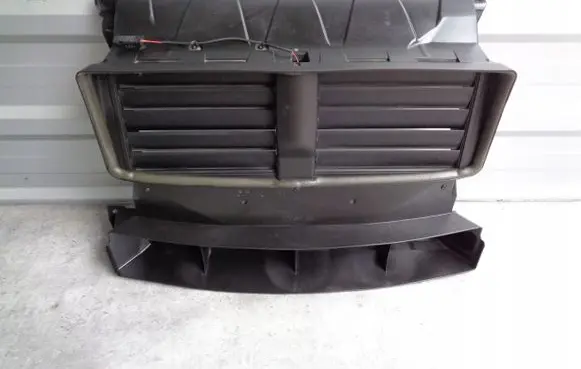 Maserati Levante Intercooler air channel guide 