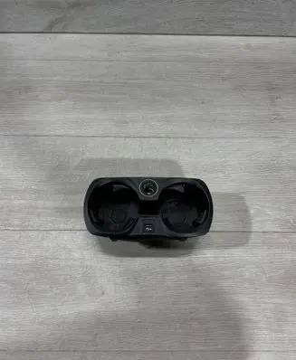 BMW 3 G20 G21 Cup holder front 6806803 6809803 0210310405