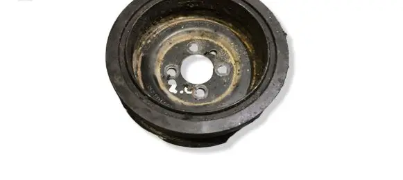 Volkswagen Golf V Crankshaft pulley 03G105243