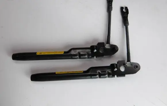 Opel Grandland X Front seatbelt buckle 34197870 34197869