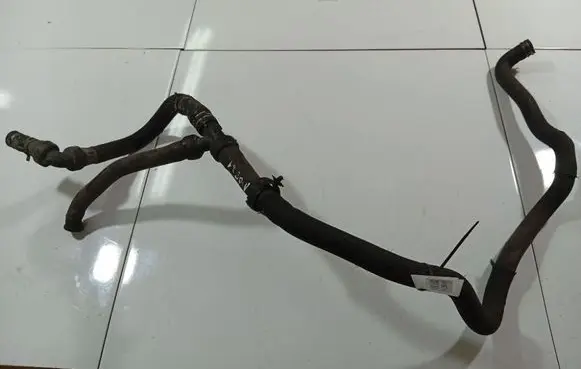 Renault Scenic III - Grand scenic III Engine coolant pipe/hose