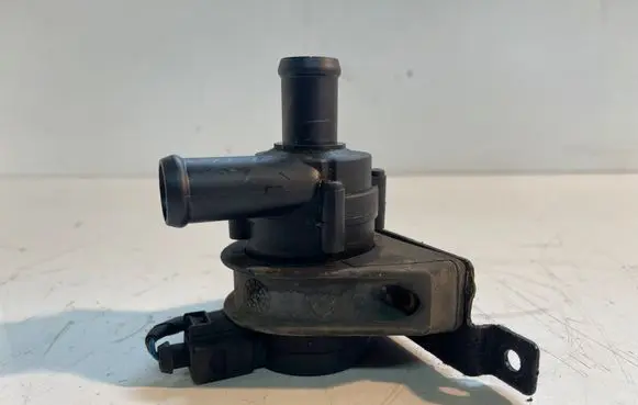 Skoda Yeti (5L) Electric auxiliary coolant/water pump 1K0965561L