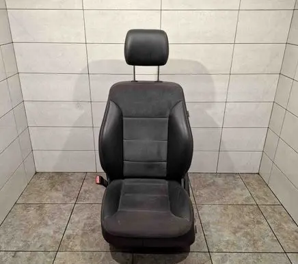 Mercedes-Benz ML W164 Front driver seat A2518602569
