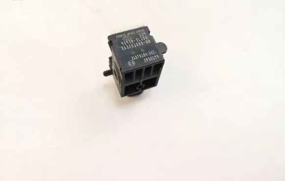 Hyundai Santa Fe Airbag deployment crash/impact sensor 959303L100