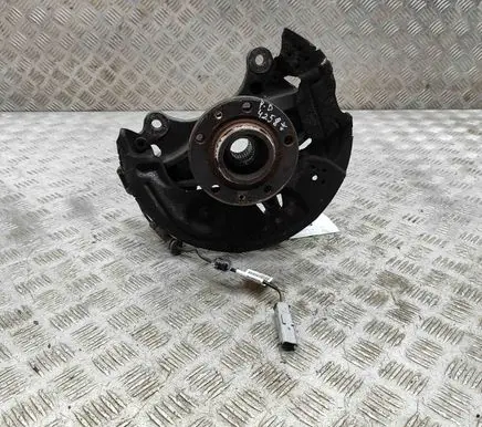 Peugeot 3008 II Front wheel hub 1647857080
