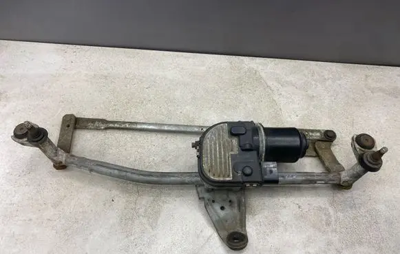 Volkswagen PASSAT B6 Front wiper linkage and motor 3C1955419