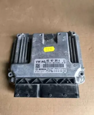Seat Leon (5F) Engine ECU kit and lock set 05E907309A