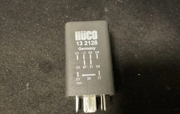 Audi A4 S4 B7 8E 8H Other relay 132128 G58731G6