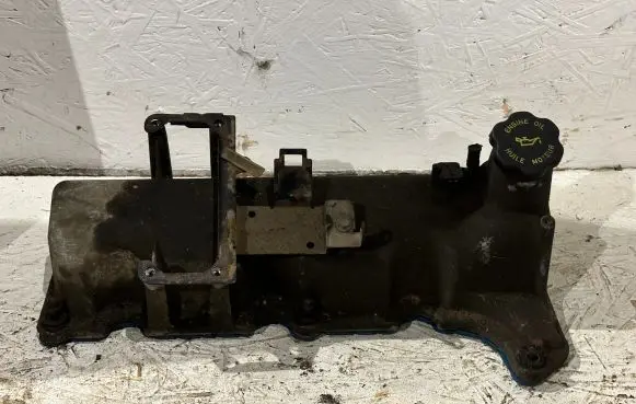 Ford Explorer Rocker cam cover 