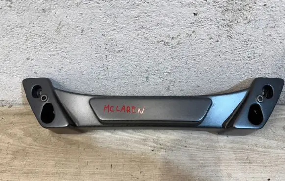 McLaren MP4 12c Front bumper lip 14ab855rp