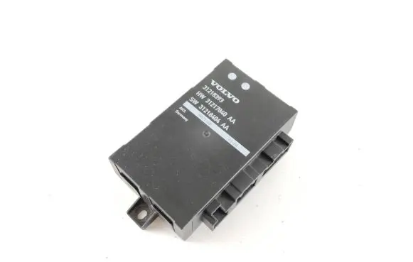 Volvo V70 Tailgate/trunk control unit/module 31218393 31217840 31218404