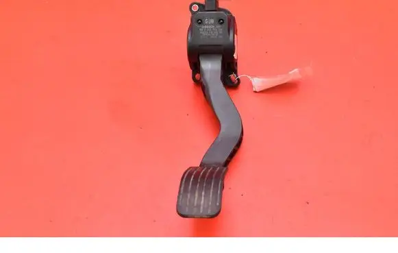 Citroen C4 II Accelerator throttle pedal 9671840280