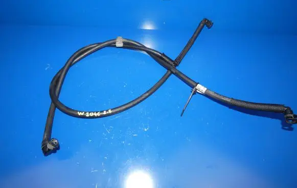 Mercedes-Benz C AMG W204 Headlight washer hose/pipe A2048602592