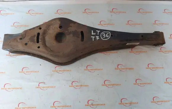 Audi Q3 8U Rear upper control arm/wishbone 