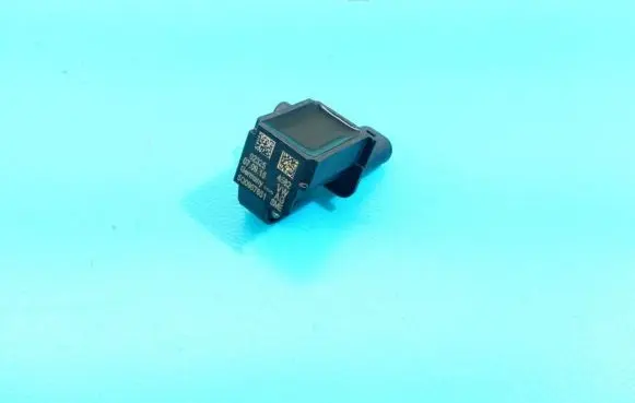 Volkswagen PASSAT B8 Fuel cut-off switch 5Q0907651 IMPRK1190458