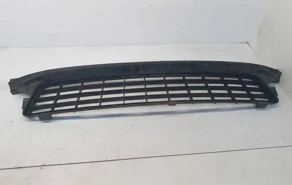 Lexus GS 250 350 300H 450H Front bumper upper radiator grill 5311230320