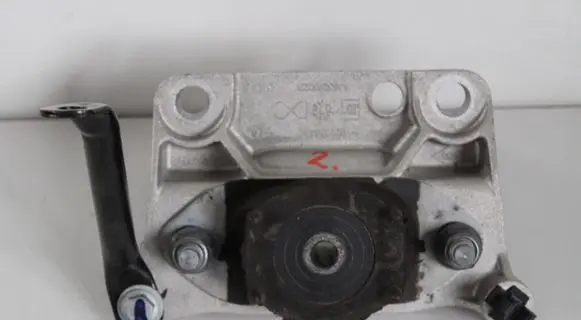 Smart ForTwo III C453 Engine mount vacuum valve 112222643R