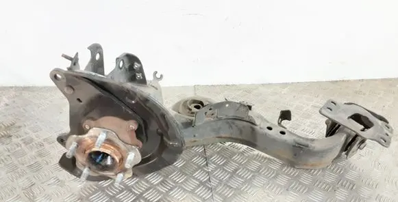 Nissan X-Trail T32 Rear wheel hub