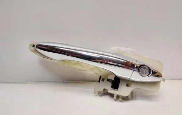 KIA Sportage Front door exterior handle