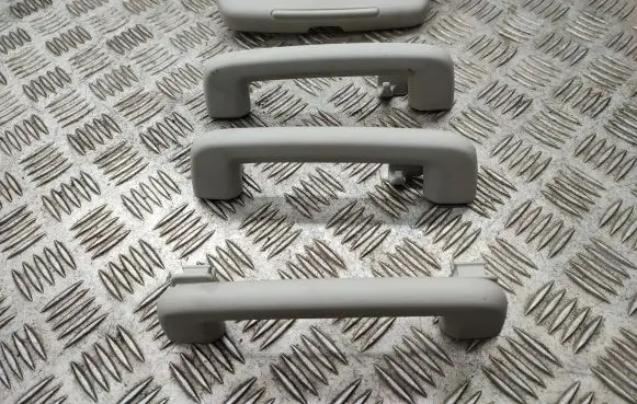 Ford B-MAX A set of handles for the ceiling 