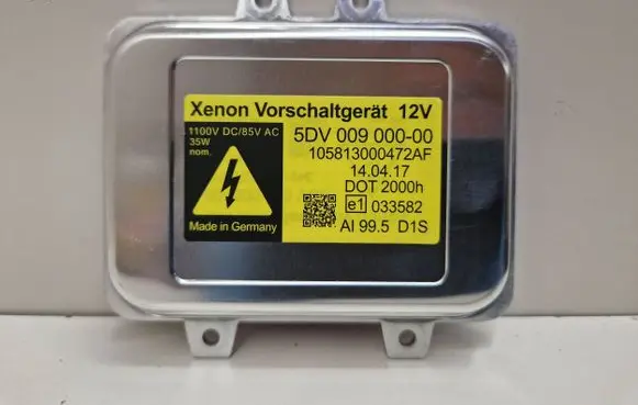BMW 5 E60 E61 Headlight ballast module Xenon 5DV00900000 105813000472AF