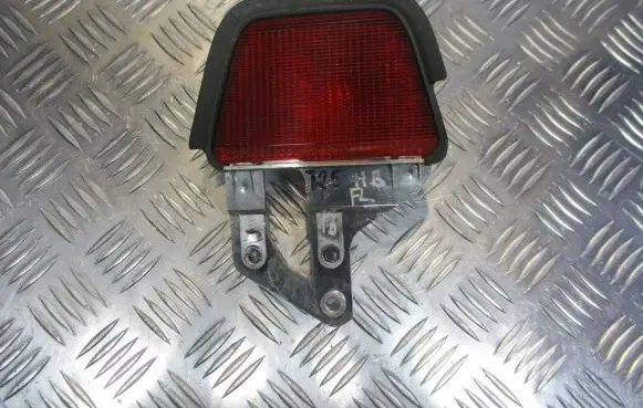 Toyota Avensis T250 Third/center stoplight