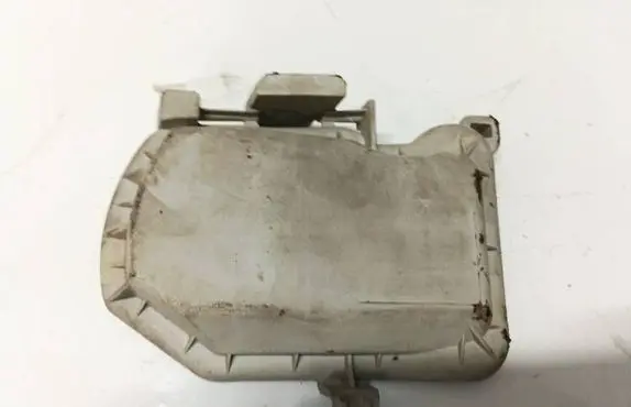 Toyota Avensis T250 Headlight/headlamp dust cover 16858