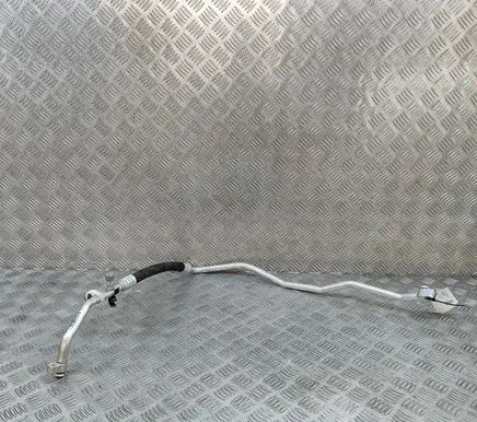 BMW X2 F39 Air conditioning (A/C) pipe/hose 6832950