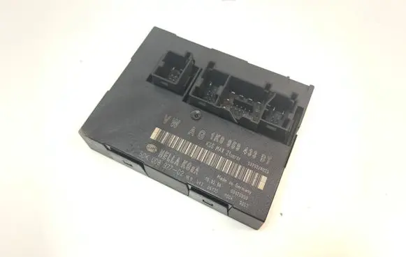 Volkswagen Tiguan Comfort/convenience module 1K0959433BT 5DK00897702