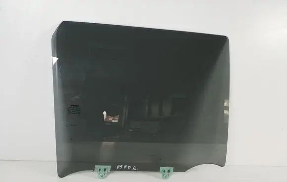 Nissan Juke I F15 Rear door window glass 823001KK1A
