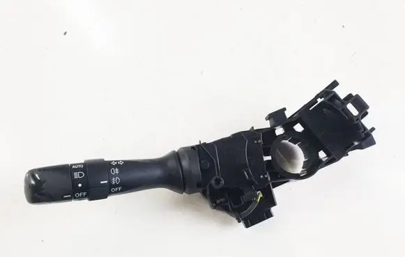 Toyota Auris 150 Light switch