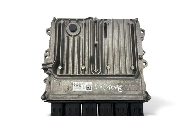 BMW 5 G30 G31 Engine control unit/module ECU 8472586 0281034741