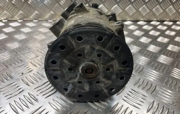 Lexus IS 220D-250-350 Air conditioning (A/C) compressor (pump) 4472601296
