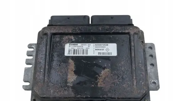 Renault Megane III Engine control unit/module 8200072538