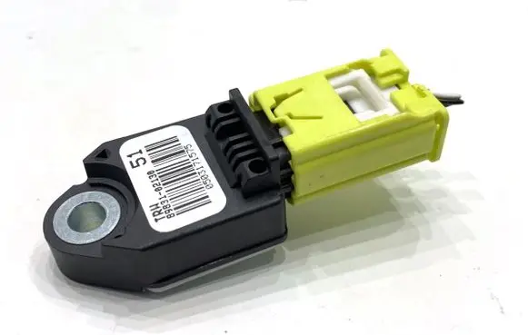 Toyota Auris E180 Airbag deployment crash/impact sensor 8983102130