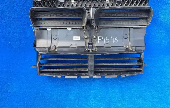 BMW 2 F45 Intercooler air guide/duct channel 7338207 7301606