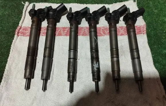 Volkswagen Touareg II Fuel injectors set 059130277CD 059130277EJ