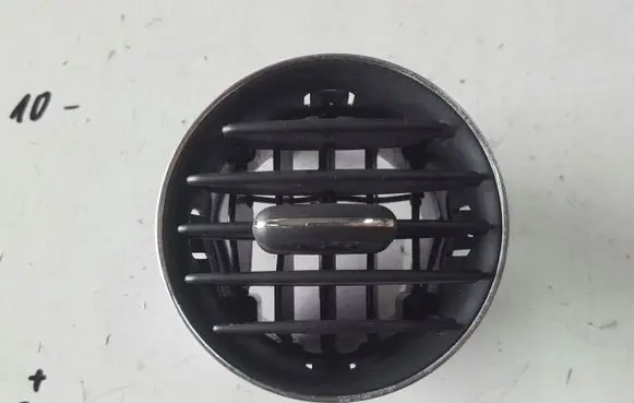 Dashboard side air vent grill/cover trim