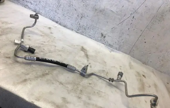 Mercedes-Benz GLA H247 Air conditioning (A/C) pipe/hose A1778305001