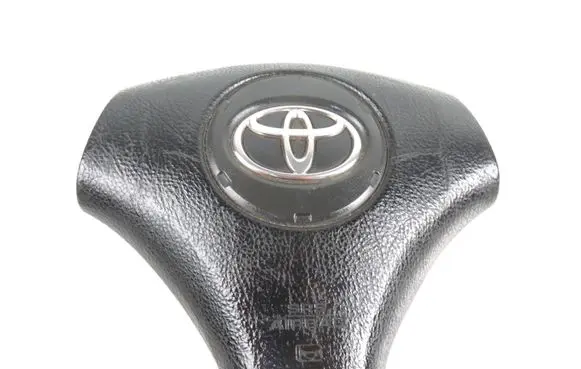 Toyota Corolla Verso E121 Steering wheel airbag 8420503
