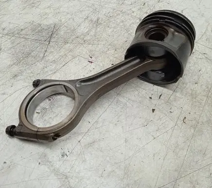 Peugeot 607 Piston with connecting rod H268X