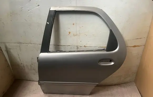 Fiat Palio Rear door