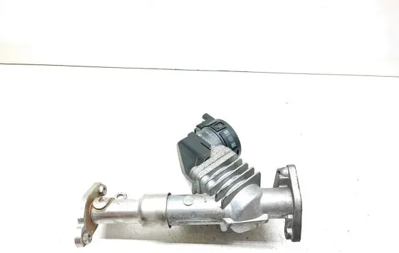 BMW 3 E92 E93 EGR valve 7563241