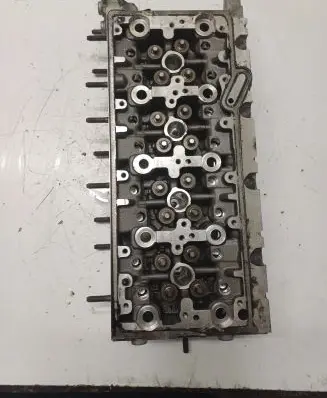 Volkswagen Tiguan Engine head 04L103373E