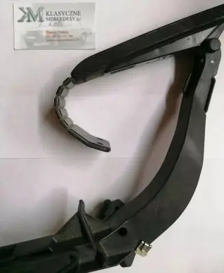 Mercedes-Benz E W210 Accelerator throttle pedal 1293010001