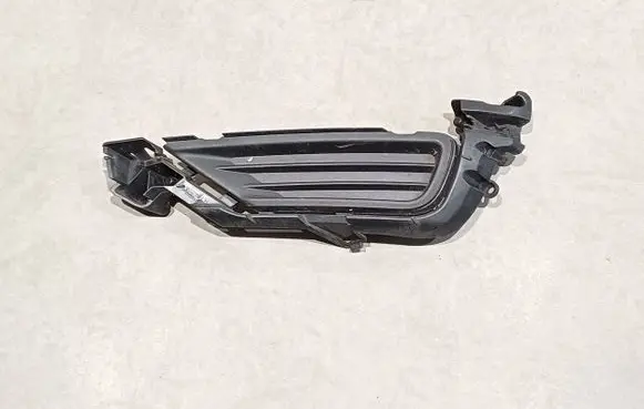 Volvo XC90 Front bumper lower grill 31425512
