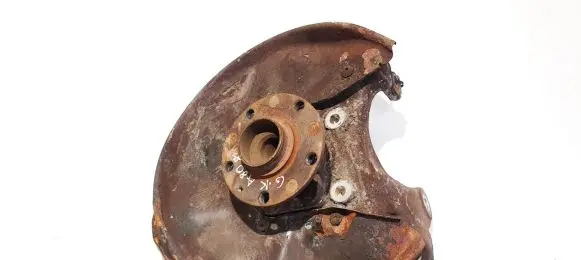 Rear wheel hub